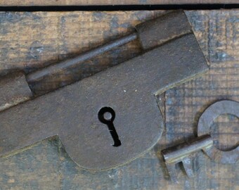 Antique Japan lock forged iron 1800 hand craft blacksmith craft D