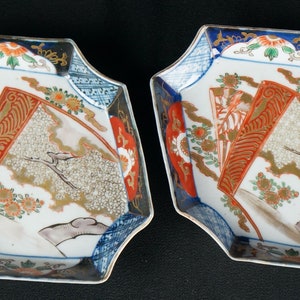 Antique Japan Imari plates Kakuzara 1800s ceramic kiln art