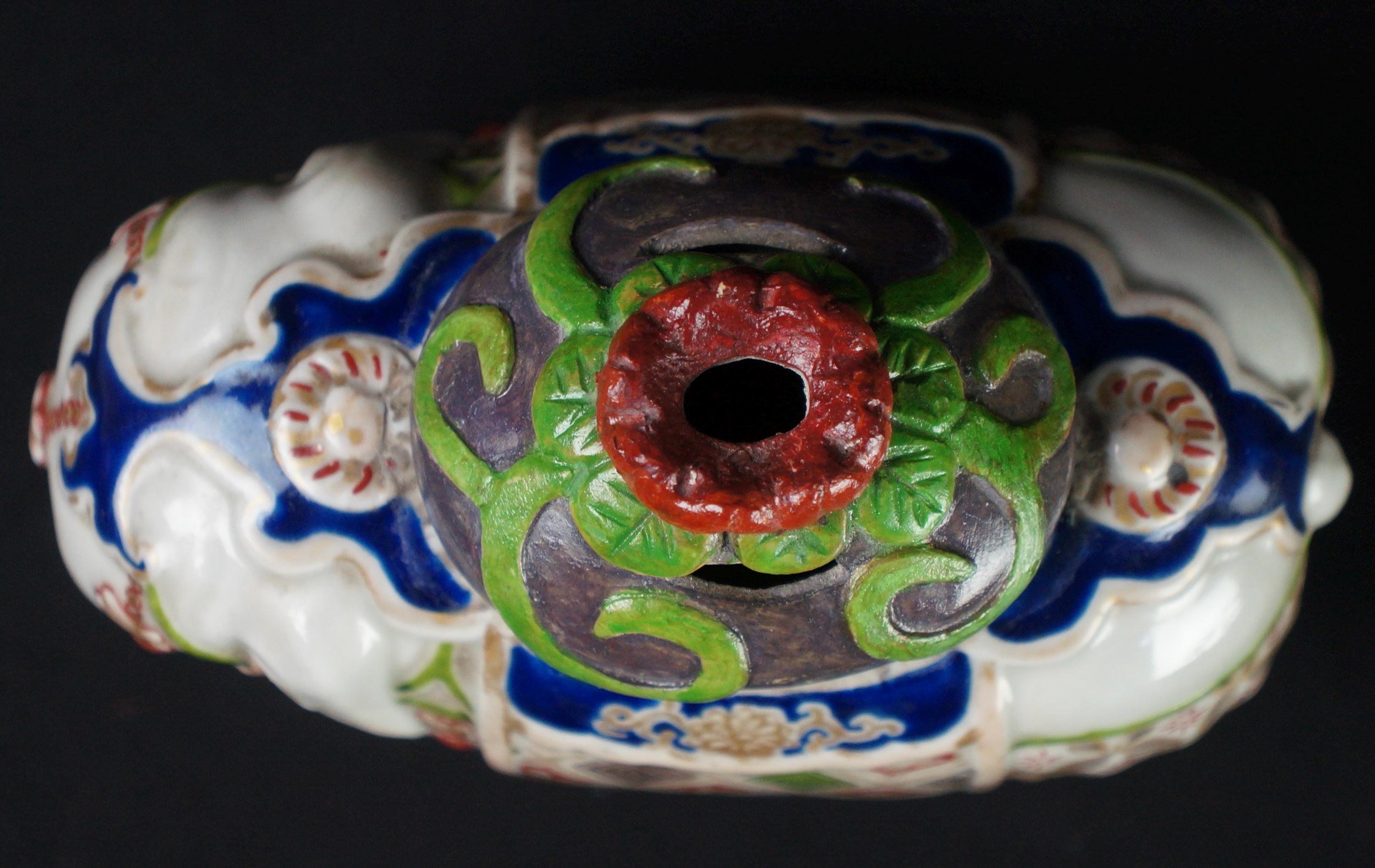古伊万里時代の陶器彫刻、象の形をしたアンティークの香炉（1900年代