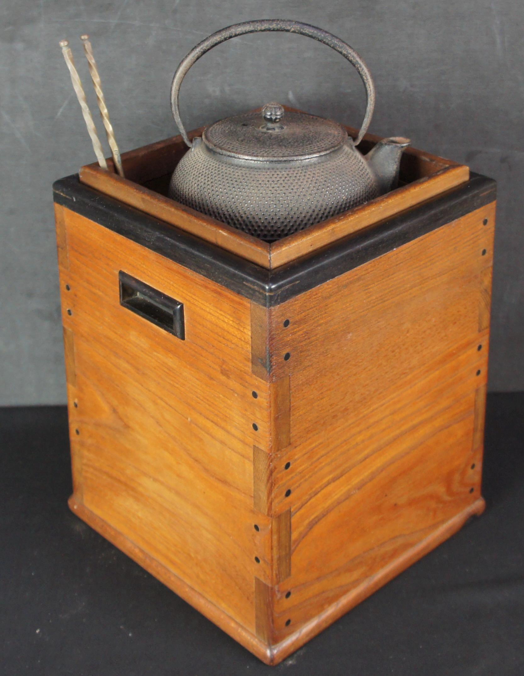 日本茶火鉢 日本木ろう材 1930年 南部鉄瓶 やかん - Etsy 日本
