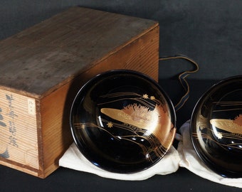 Fine Japan lacquer Haisen wood bowls 1900 fine Maki-e art craft