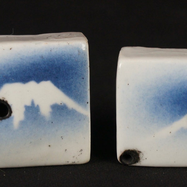 Japan ceramic Suiteki Zen writing Fuji water holder 1900 Shuji art