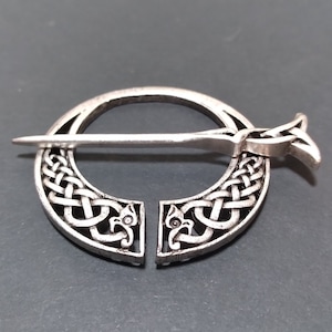 CP17 Celtic Dragons Cloak Pin 2" Viking Penannular Brooch Antique Silver Tone