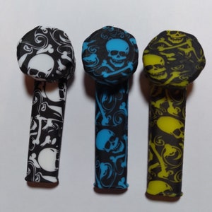 Colorful Silicone Pipe with Lid Skull and Bones New
