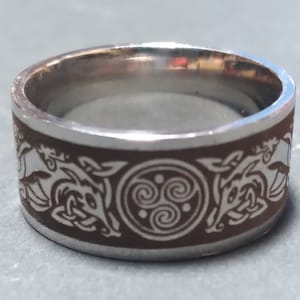 CKR13 Triskelion and Dragon Celtic Knot Ring Viking Inspired Stainless steel etched Ring Silver Tone