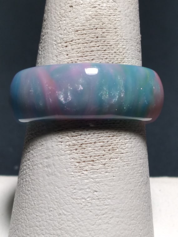 RRPBP Resin  Ring Opalescent Pale Blue & Pink Res… - image 1