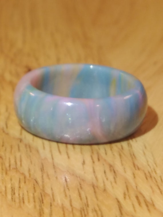 RRPBP Resin  Ring Opalescent Pale Blue & Pink Res… - image 4