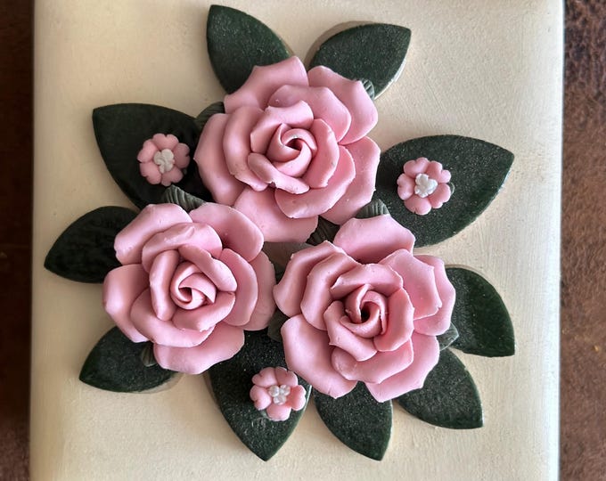 Beautiful Bisque Ceramic 4 Inch Trinket Box w/ Pink Roses and Green Leaves