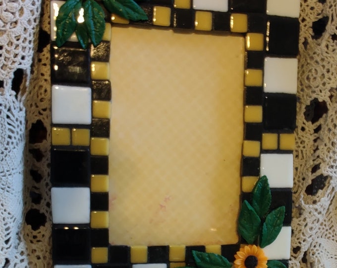 Pretty Black and White Check Mosaic Picture Frame with Sunflowers