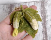 Felted wool ornament, green cucumber with leaf, rustic decorations, felt home decor, needle felted harvest decoration, eco woolen vegetables