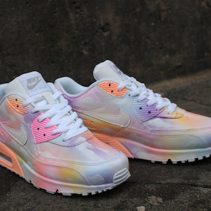 Custom painted Nike Air Max 90 Cloudy pastel Dream Art Style Sneaker *UNIKAT* "SALE" Price for a short time!!!