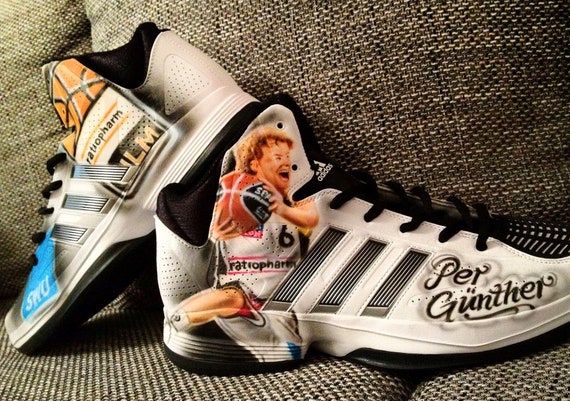 Premium Custom Airbrush Art Sneaker "one of a Kind" Skip the Waiting List  *you Can Choose the Shoe Model and Individual Design* - Etsy New Zealand