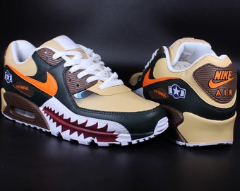 Aangepaste Nike Air Max 90 "haaientanden Warhawk" unieke en handgeschilderde sneakers kicks