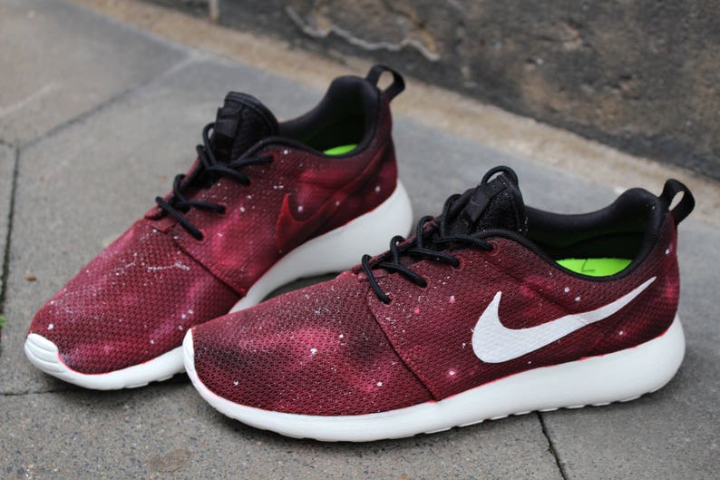 custom roshe run