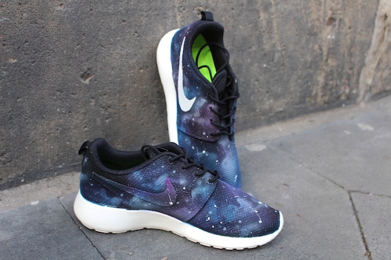 Custom Airbrush Nike Roshe Run galaxy Style Unique Sneaker Art