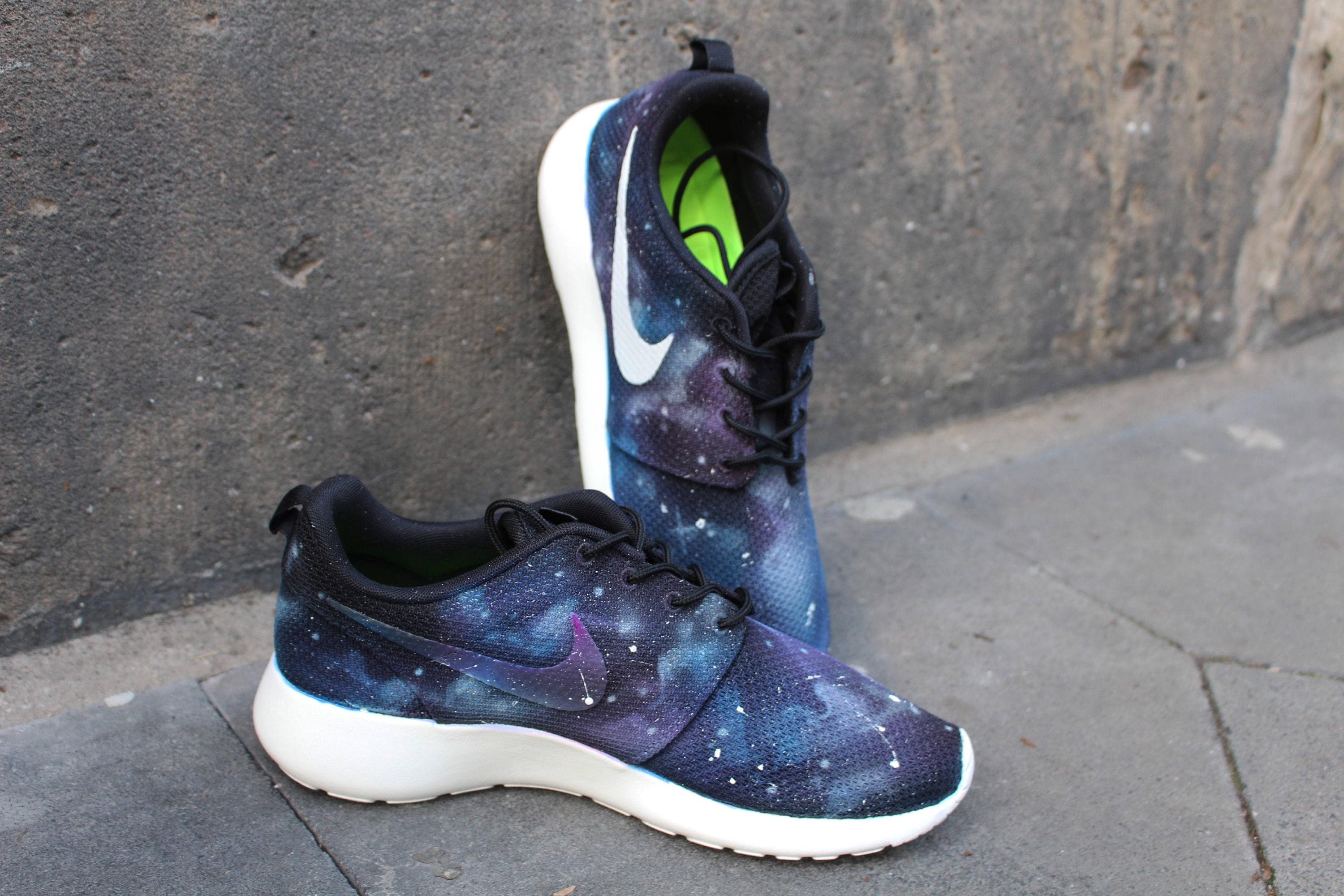 Nike shoes roshe galaxy online