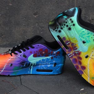 airbrush nike air max