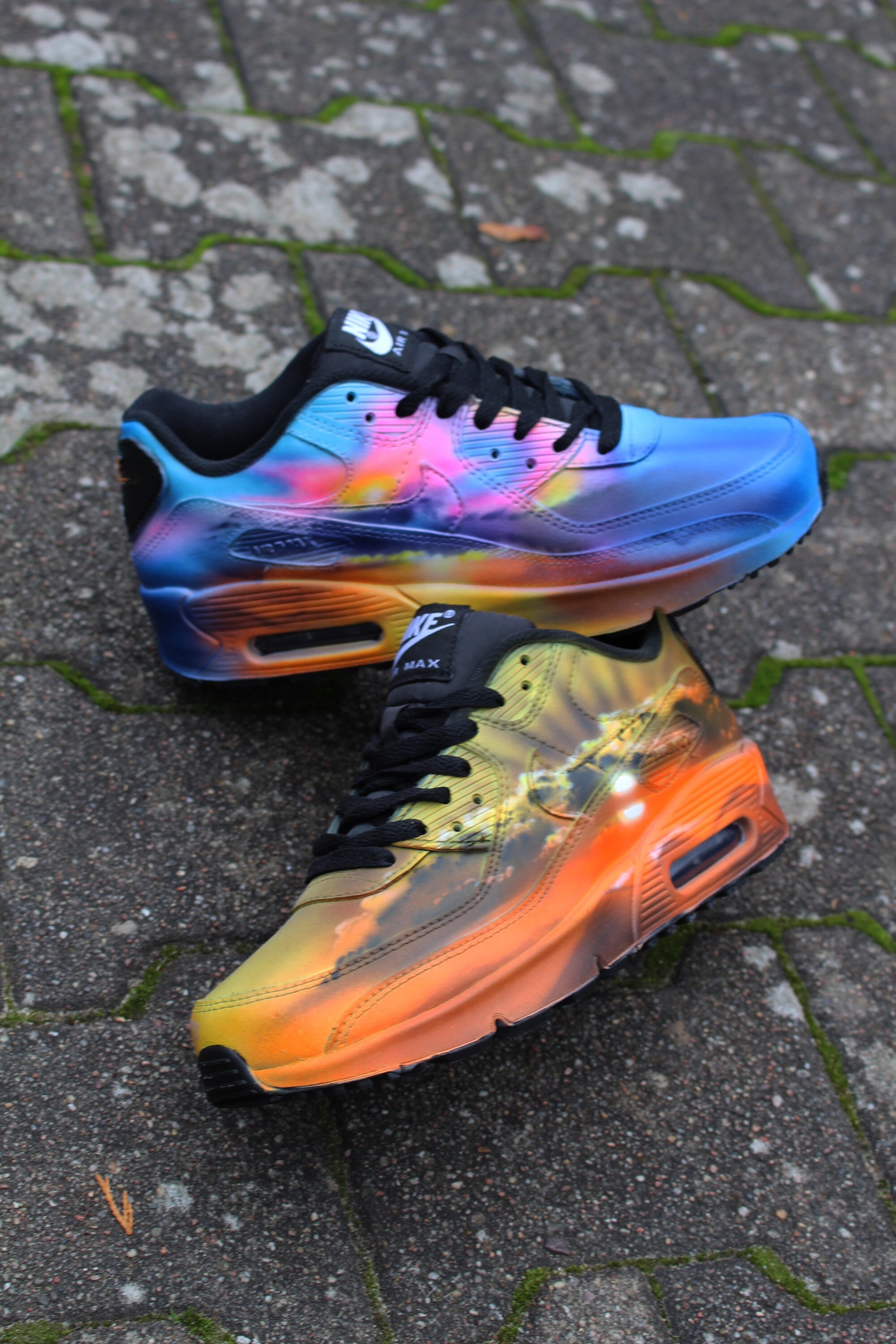 nike air max 90 tm trainers in sunset tones