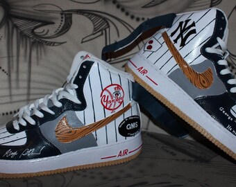 yankees sneakers nike