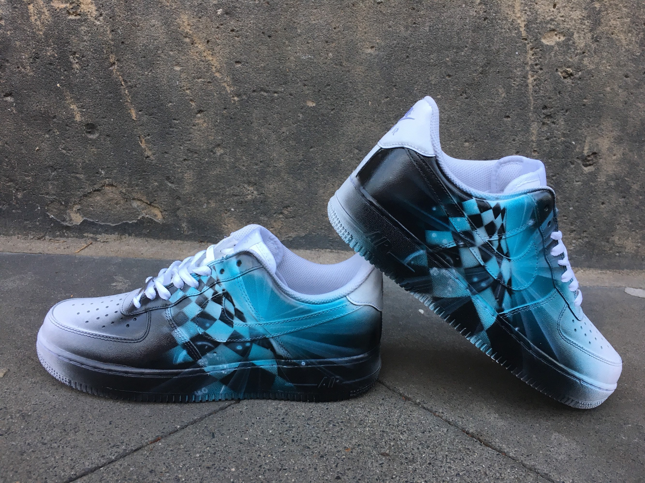 Custom Airbrushed Graffiti Nike Shoes – Airbrush Brothers