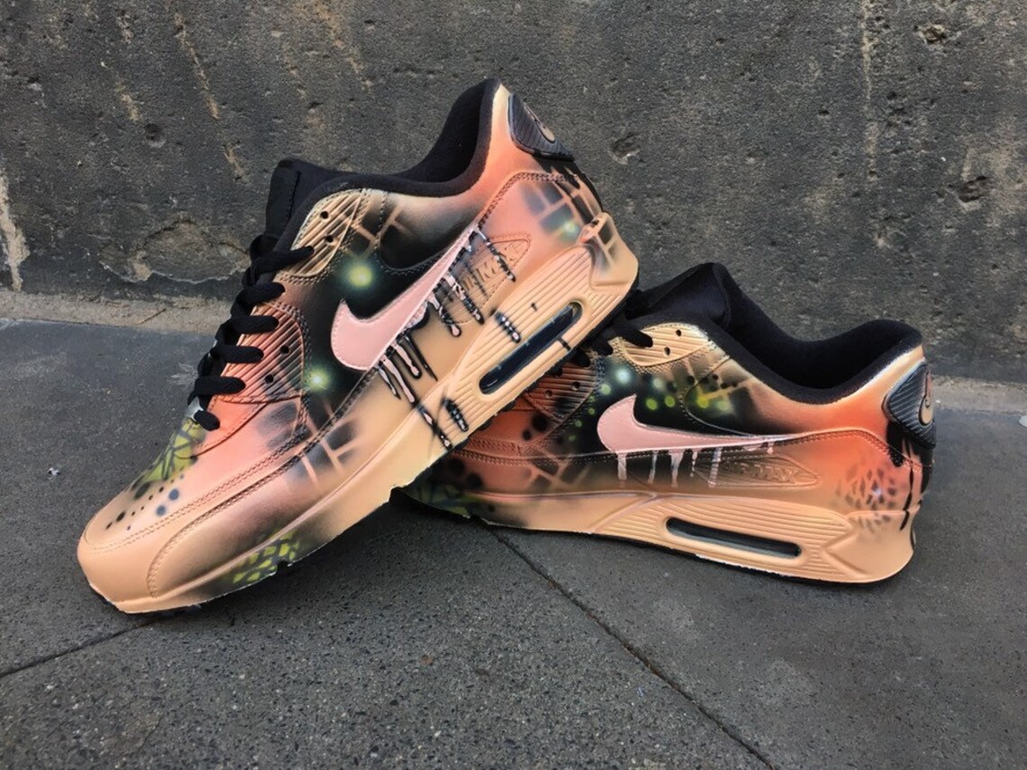 patterned nike air max