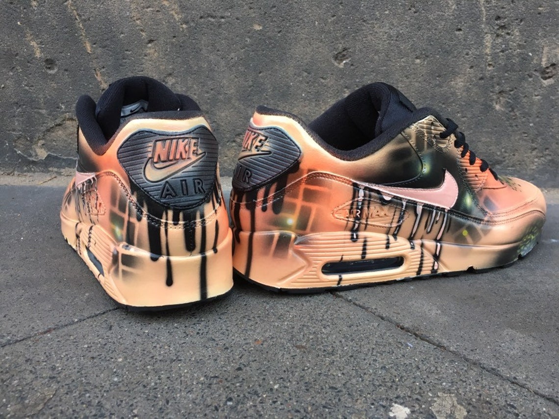 patterned nike air max