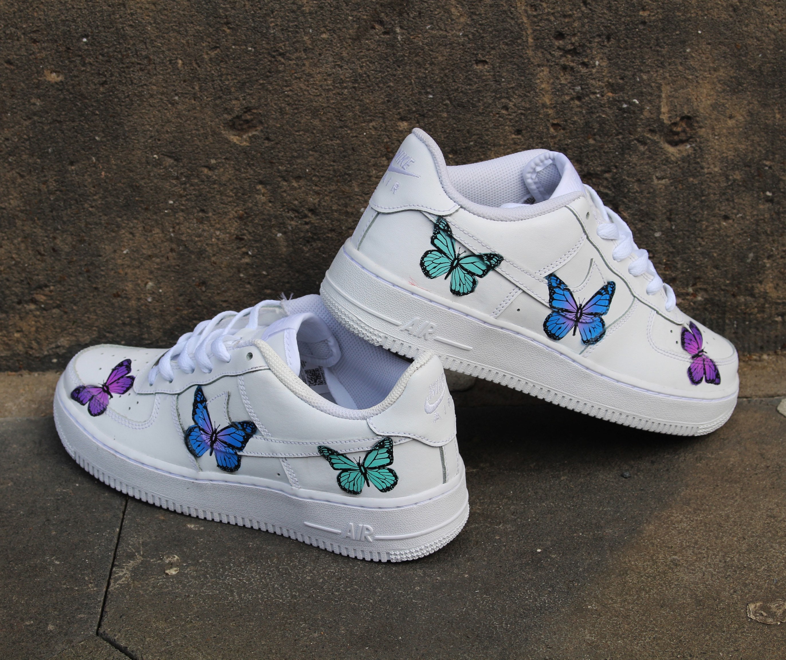 Nike air force one with butterflies hot sale