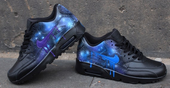 CUSTOM TRIPLE BLACK LV AIR MAX 90 - Derivation Customs - Custom