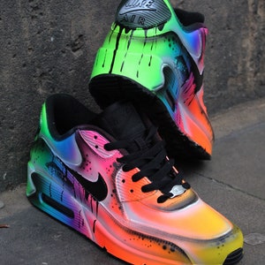 Custom Nike Air Max 90 Neon Flash Airbrush Sneaker Bild 2