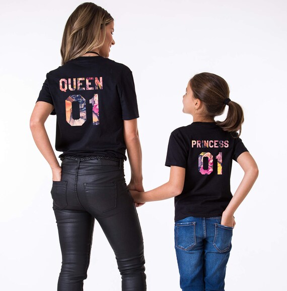 mum and daughter matching tops