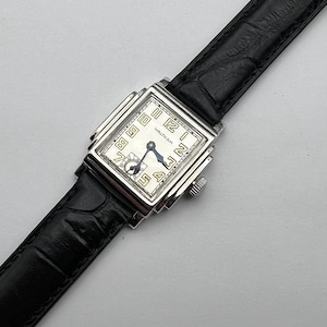 Waltham "Art Decó" de oro blanco macizo de 14 quilates de 1925. Impresionante, 17 joyas.