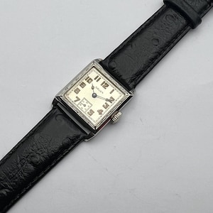 Exquisite 1925 Gruen Caliber 705-1 Art Deco Watch: 15 Jewels, Vintage Timepiece, Collector's Dream
