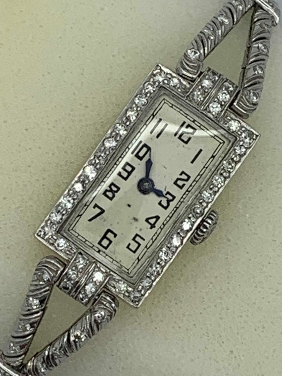 ladies watch hand
