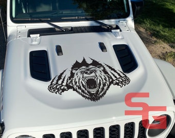 Roaring Bear Vinyl Decal for car truck or Jeep Wrangler