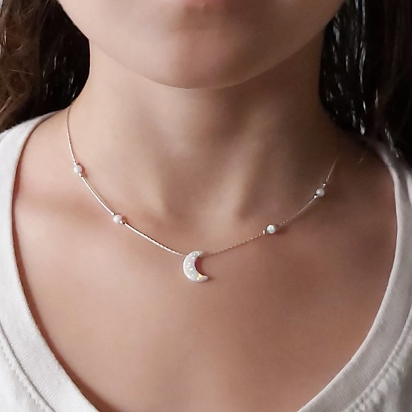 Moon necklace,Opal Moon Necklace,Crescent Moon Necklace,Silver Opal Necklace,Moon Necklace,White Opal Crescent Moon Necklace Gift