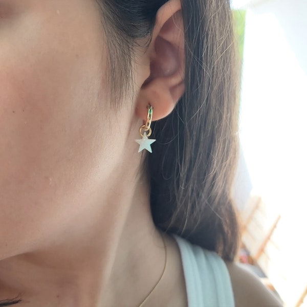 Star Opal Huggie Earrings,Opal Minimalist Earrings, White Opal Star, Opal Star Earrings,Gold Hoop Opal Earrings ,Gift for Her
