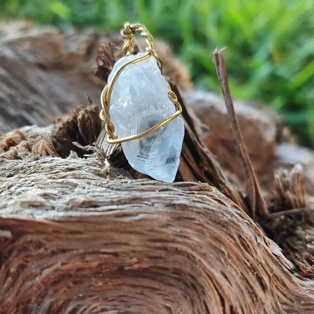 Celestite, Angelic, Enlightenment, Pale Blue Crystal, Healing