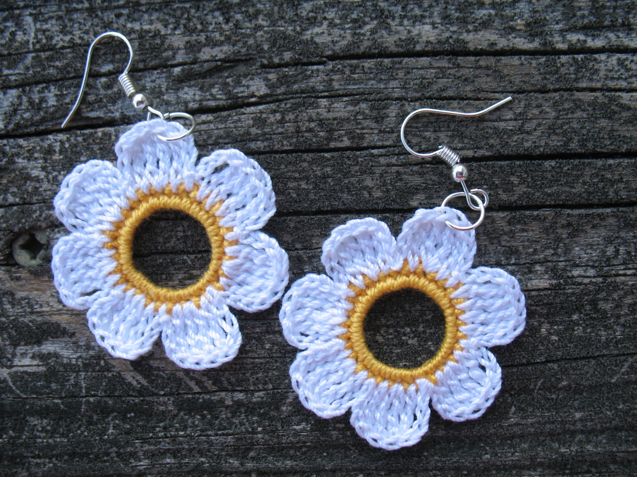 Daisy Earring/ Large Crochet Flower Earring/ Floral Jewelry/ Etsy