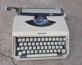 Working typewriter Mercedes with case, vintage manual typewriter, light Gray typewriter, Home decor, office decor, gift idea, made in Italy