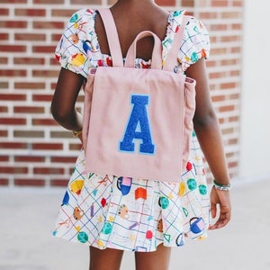 Regalo para niños / Regalo personalizado / Nombre / Inicial / Monedero / Parches de letras Chenille / Cumpleaños / Hecho a mano / Bolso personalizable / Bolso Kensley©