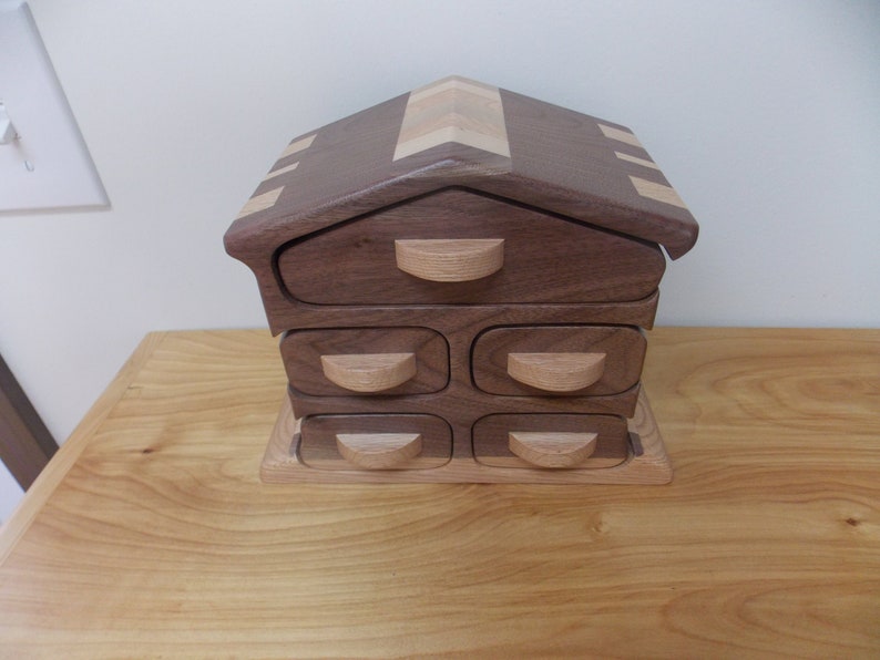 Large Handmade Walnut Wood Jewelry Box Walnut and Oak Bandsaw Jewelry Box Jewelry Box Women/'s Jewelry Box Men/'s Walnut Jewelry Box