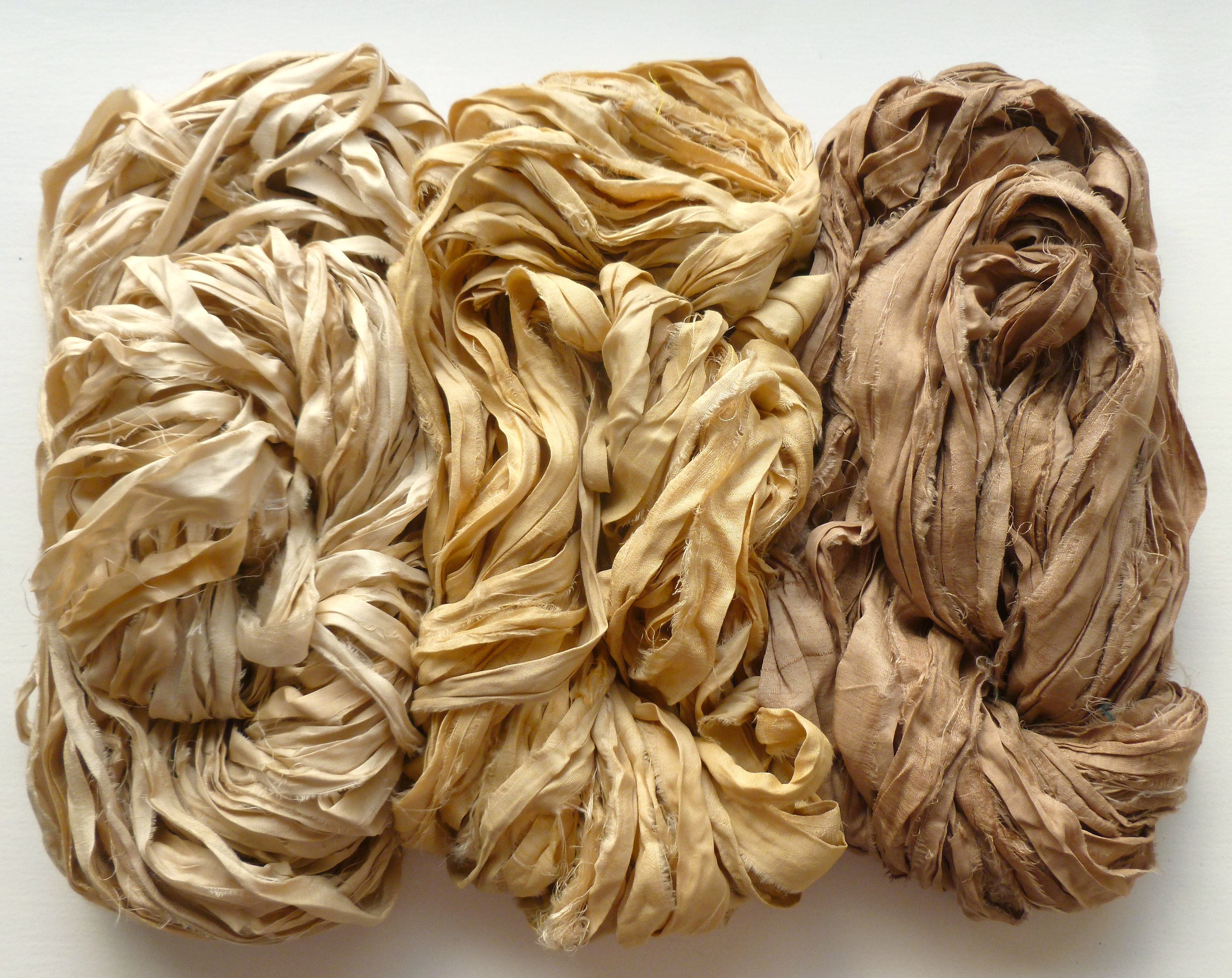 Sari Silk Ribbon, 100g, Knitting Ribbon, Ethical Ribbon, Ribbon Yarn, Ivory  Shades, Wide Strips. Weave, Knit, Crochet Arts. 