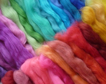 MEGA 7oz 198g  merino wool roving mixed bag minimum 35 colours as shown - merino wool roving tops