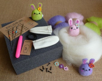 Needle Felting Kit - Easter bunnies - craft kit  - felting kit - rabbit felting kit - felting tutorial - merino wool roving - starter kit.