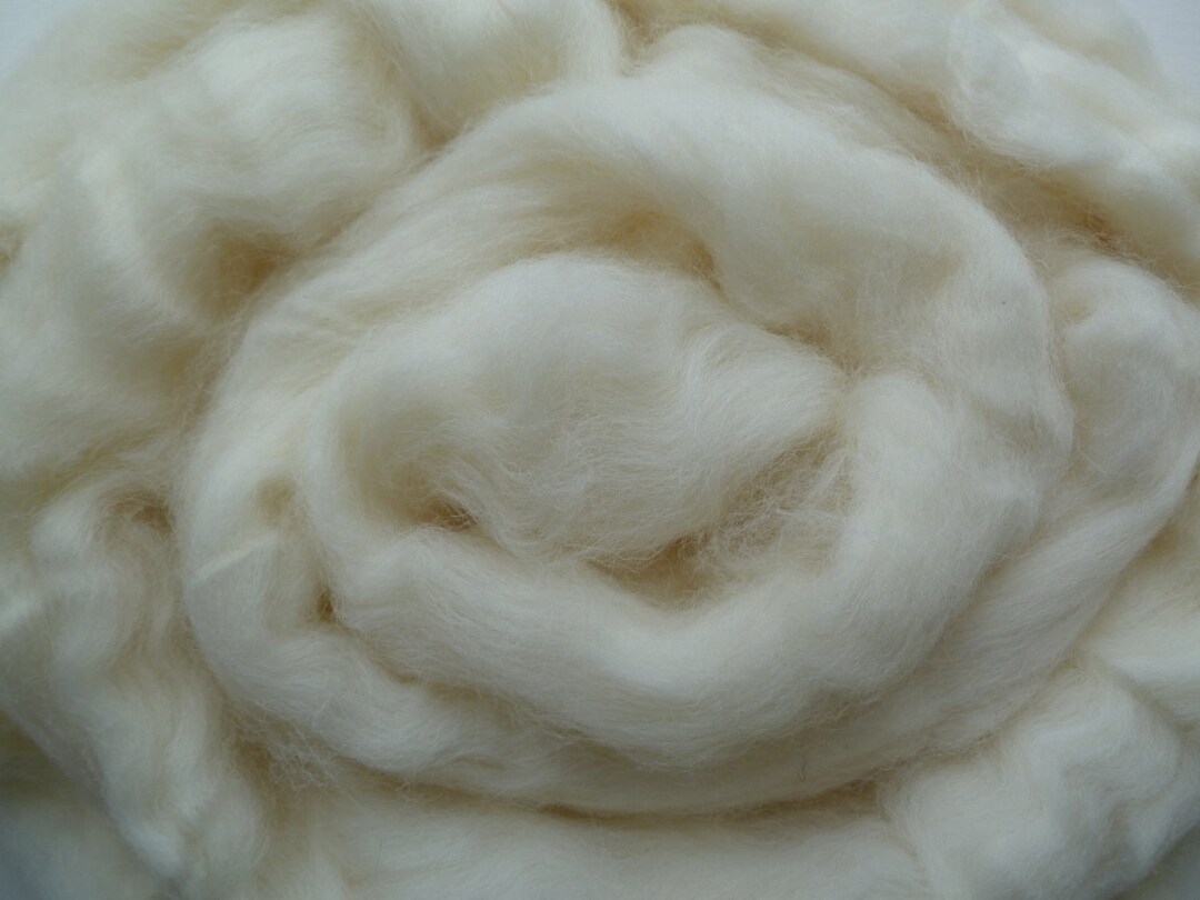 Needle Felting Wool Batting Top Quality Wool Roving Natural Wool Wet