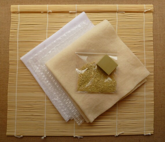 Basic Essentials Wet Felting Kit Large Bamboo Felting Mat Etsy