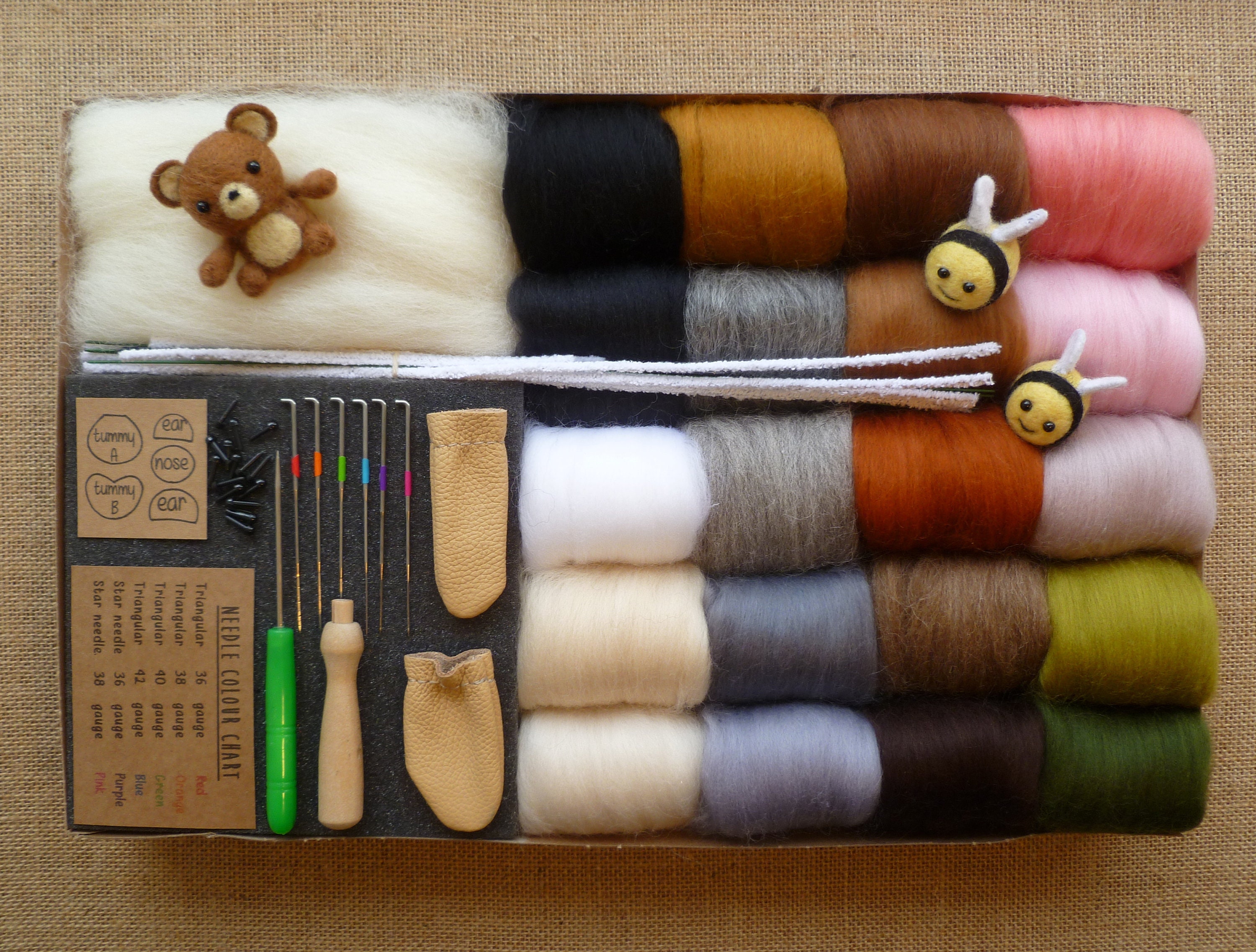 Needle felting kit - NOW with up to 3 tutorial!! - animal needle felt…