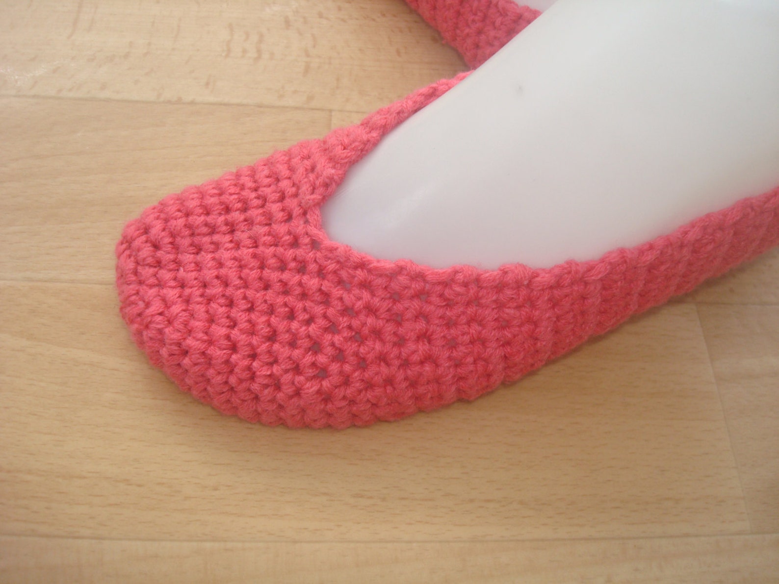 pink womens girls crochet slippers, house knitted elegant slippers, bridal dance shoes, home ballet flats, pilates yoga shoes so