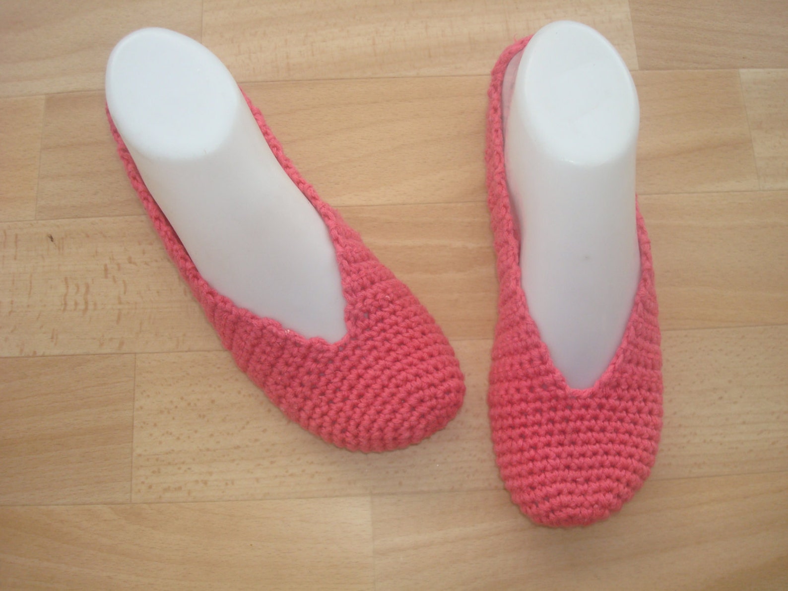 pink womens girls crochet slippers, house knitted elegant slippers, bridal dance shoes, home ballet flats, pilates yoga shoes so