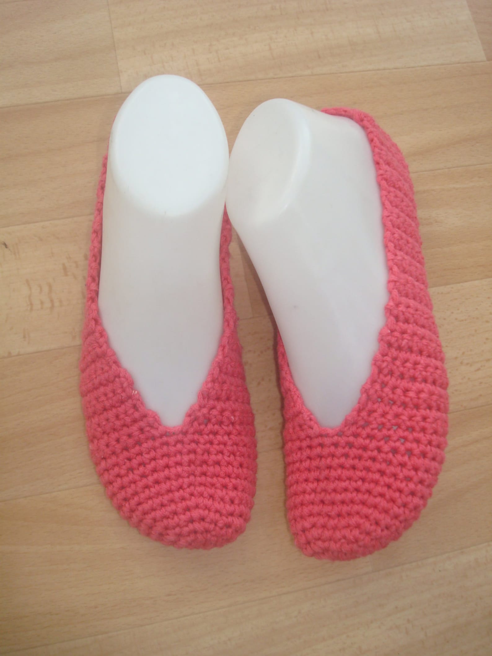 pink womens girls crochet slippers, house knitted elegant slippers, bridal dance shoes, home ballet flats, pilates yoga shoes so